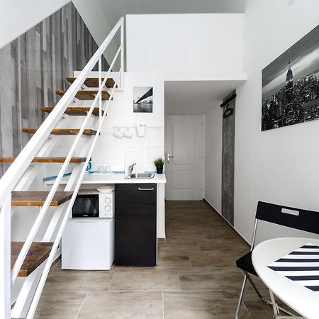 Rio'S Stylish Central Flats Budapest Esterno foto