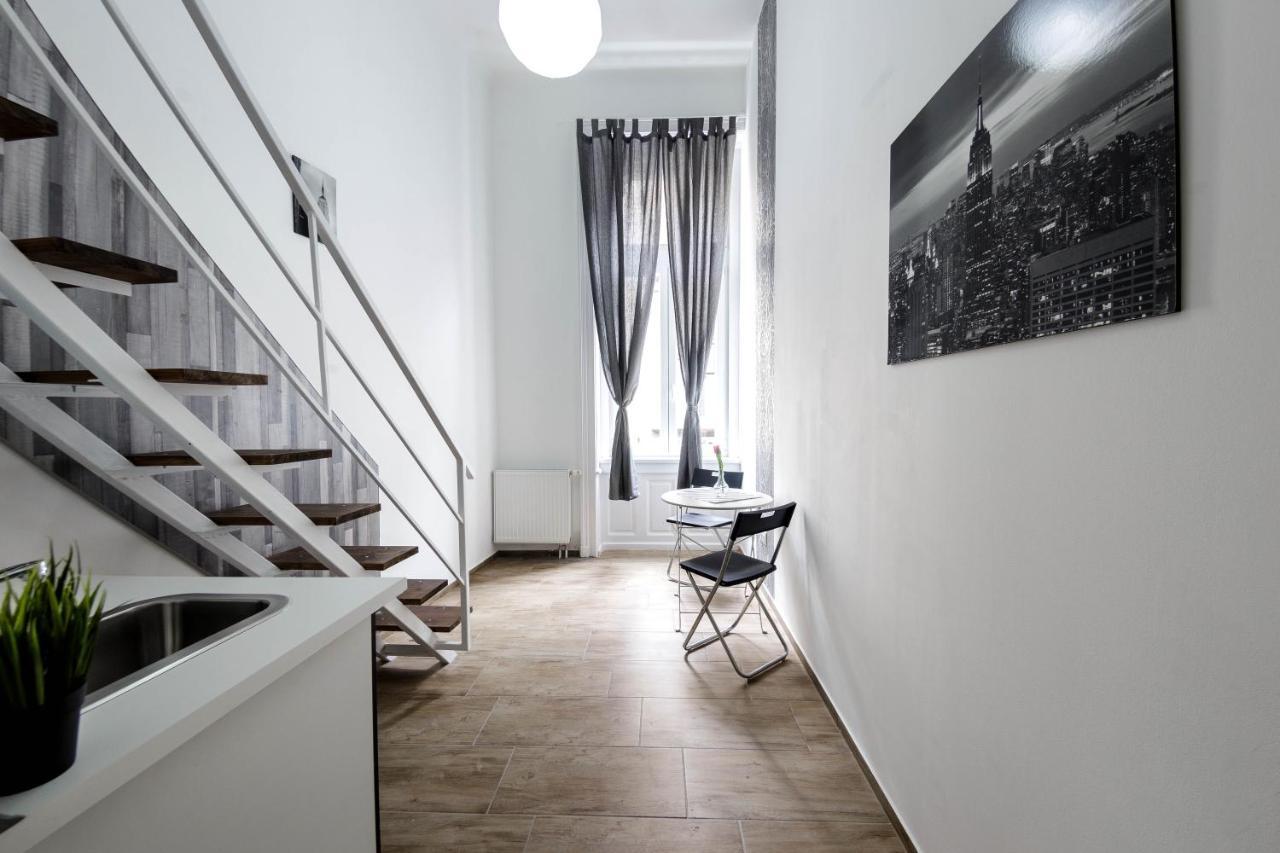Rio'S Stylish Central Flats Budapest Esterno foto